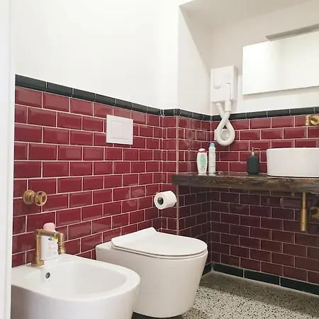 The Dragon Castle Apartment Bari