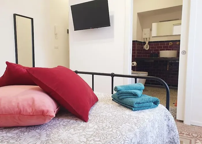 The Dragon Castle * Bari