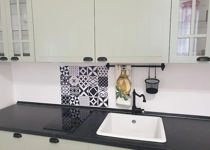 Apartment The Dragon Castle Bari